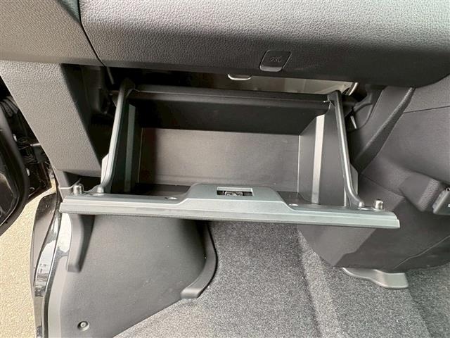 Daihatsu HIJET VAN 2024 8272185-9