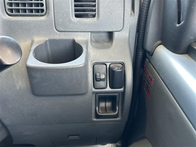 Daihatsu HIJET VAN 2011 8272190-12