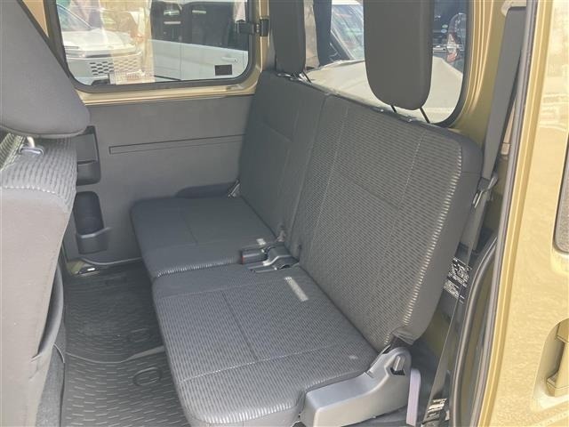 Daihatsu HIJET VAN 2026 8272191-2