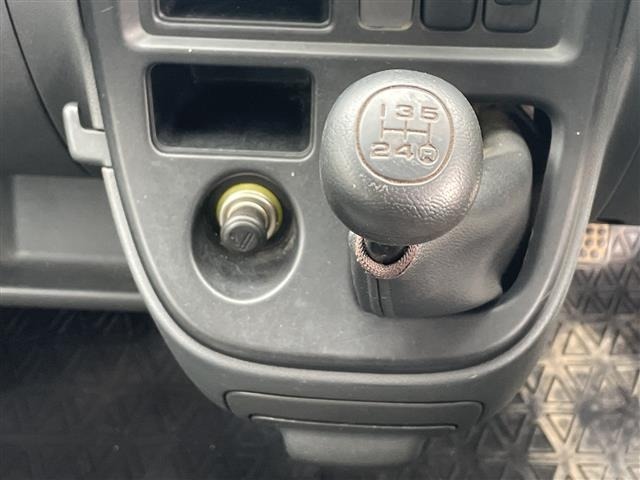 Daihatsu HIJET VAN 2013 8272194-17
