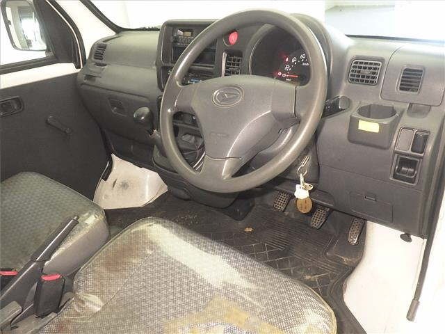 Daihatsu HIJET VAN 2013 8272196-3