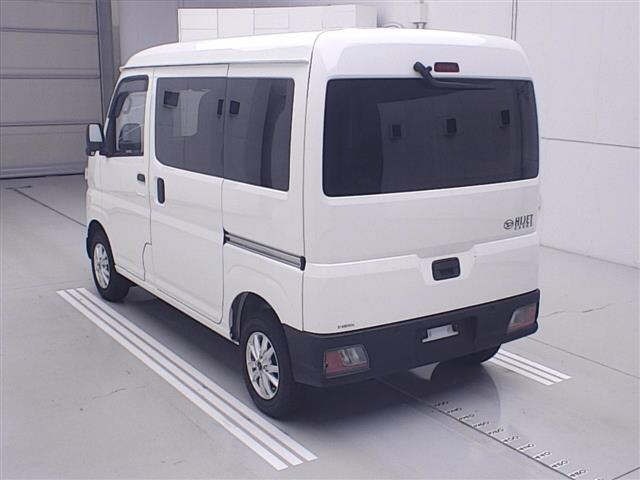 Daihatsu HIJET VAN 2022 8272201-1