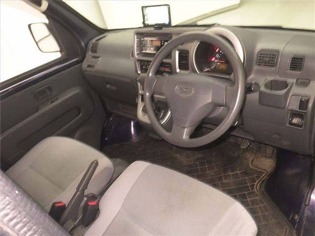Daihatsu HIJET VAN 2016 8272202-3
