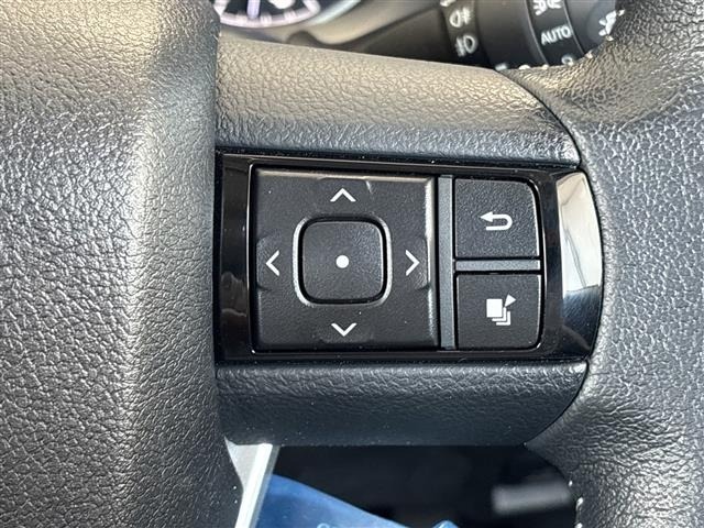 Toyota HILUX 2018 8269175-1