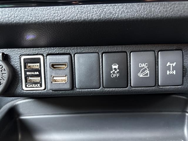 Toyota HILUX 2018 8269175-12