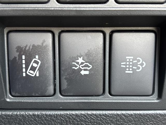 Toyota HILUX 2018 8269175-9
