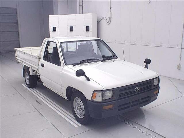 Toyota HILUX 1995 8269186-0