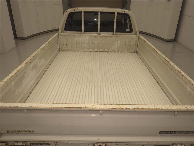 Toyota HILUX 1995 8269186-7