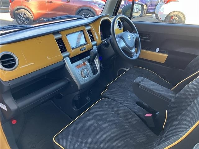 Suzuki HUSTLER 2018 8268132-8