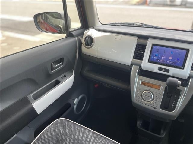 Suzuki HUSTLER 2017 8268321-23