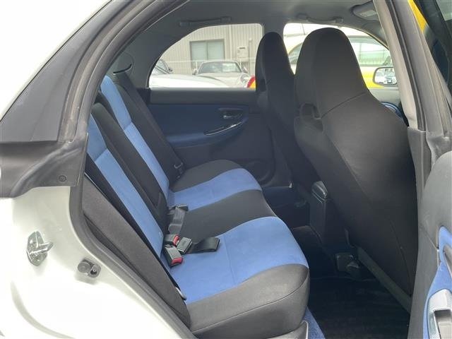 Subaru IMPREZA 2005 8271523-3