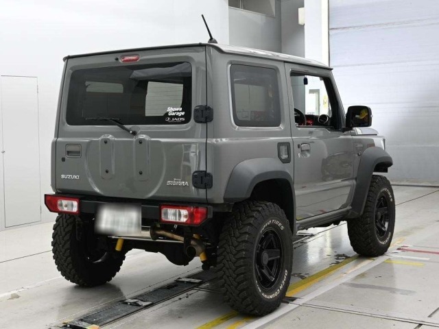 Suzuki JIMNY SIERRA 2023 8272210-1
