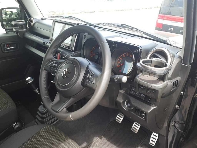 Suzuki JIMNY SIERRA 2023 8272211-9