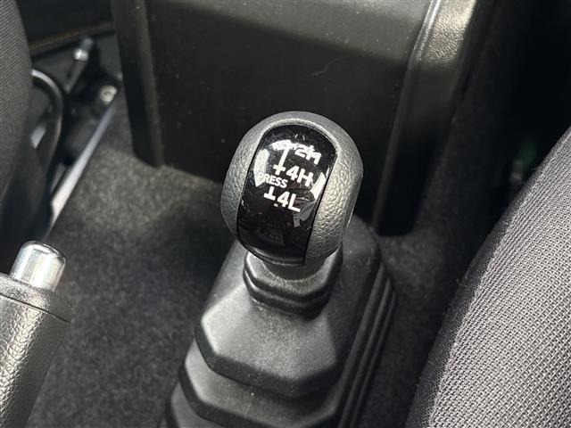 Suzuki JIMNY 2021 8269673-4