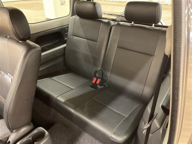 Suzuki JIMNY 2011 8269711-9