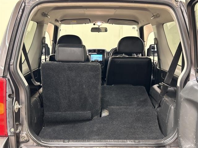 Suzuki JIMNY 2011 8269713-11