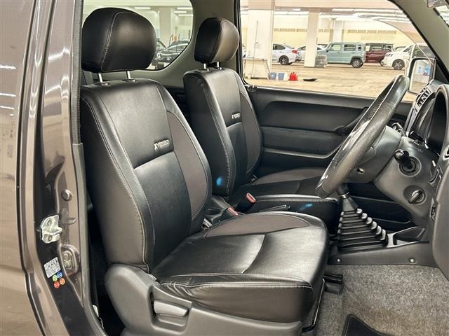 Suzuki JIMNY 2011 8269713-5