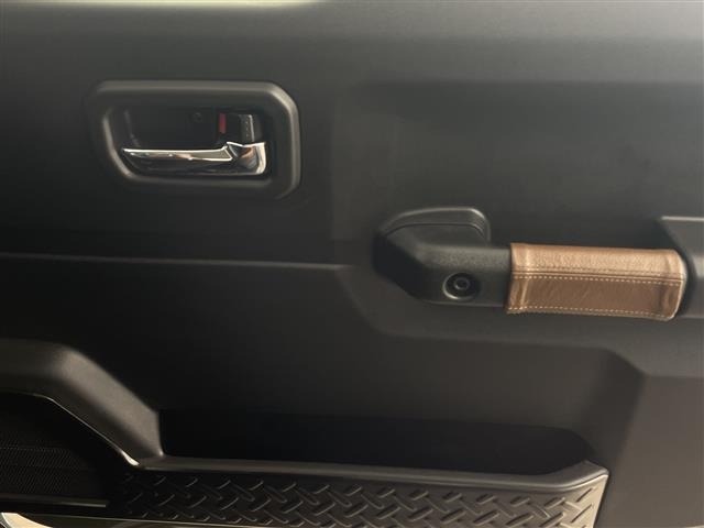 Suzuki JIMNY 2020 8269720-20