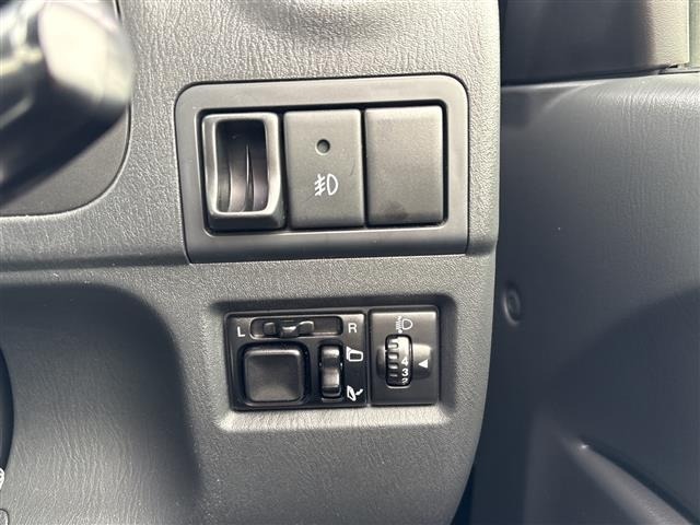 Suzuki JIMNY 2017 8269786-1