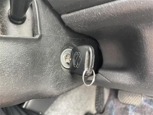 Suzuki JIMNY 2003 8269803-12