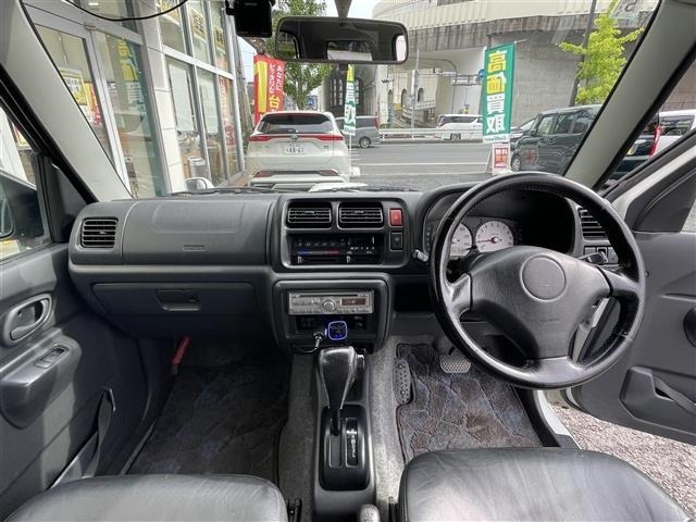 Suzuki JIMNY 2003 8269803-14