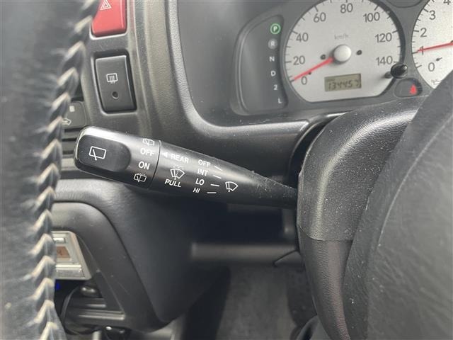 Suzuki JIMNY 2003 8269803-2