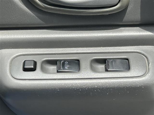 Suzuki JIMNY 1999 8269817-11