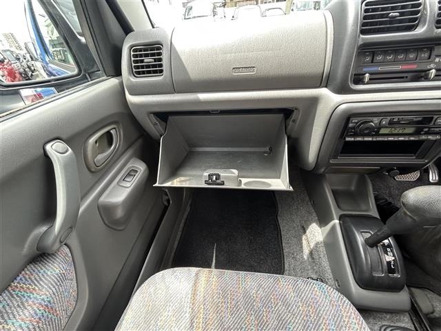 Suzuki JIMNY 1999 8269817-12
