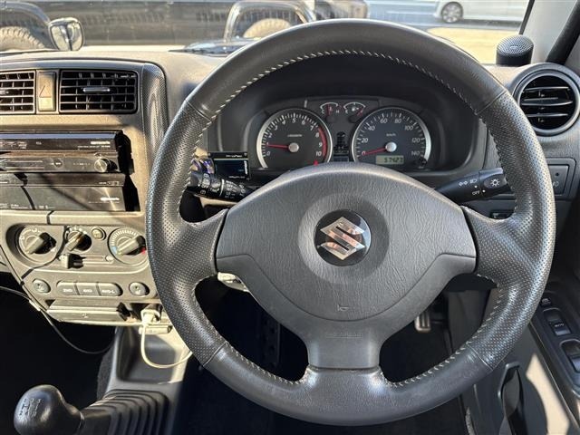 Suzuki JIMNY 2010 8269819-3