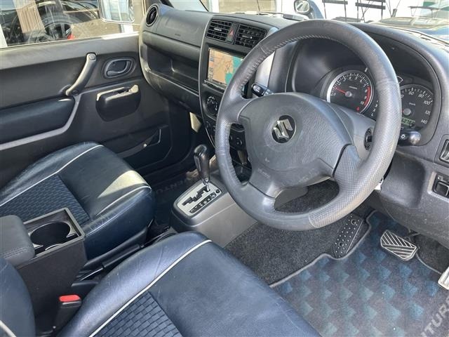 Suzuki JIMNY 2007 8269838-3