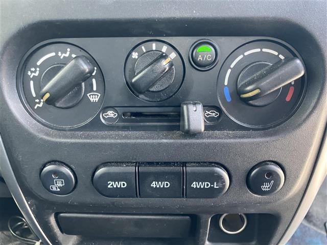 Suzuki JIMNY 2007 8269838-4