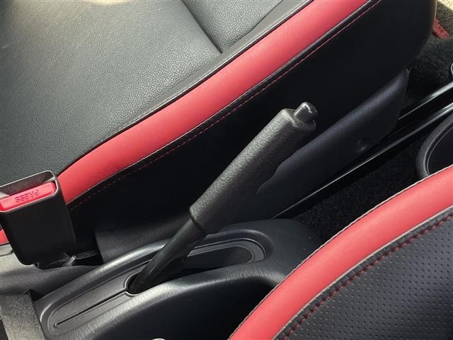 Suzuki JIMNY 2013 8269840-3