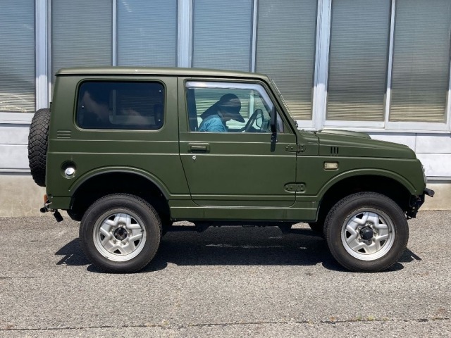 Suzuki JIMNY 1997 8269845-3