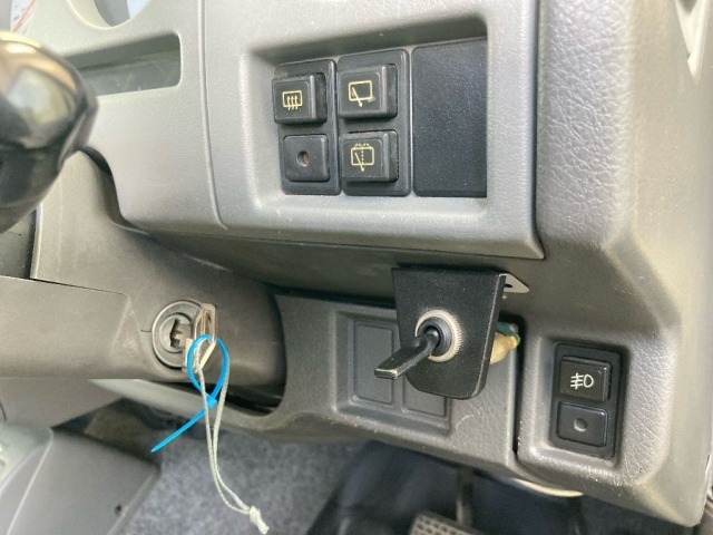 Suzuki JIMNY 1997 8269845-5