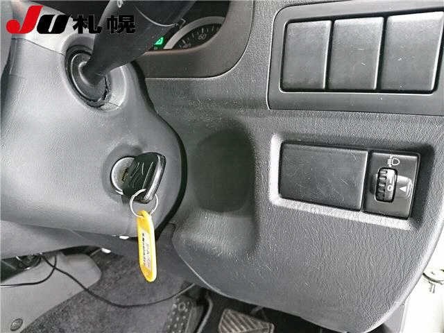 Suzuki JIMNY 2012 8269851-4