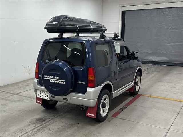 Suzuki JIMNY 2000 8269852-5
