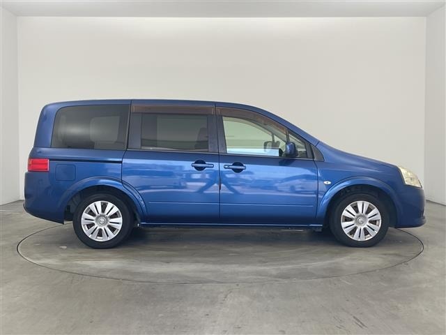 Nissan LAFESTA 2011 8270201-21