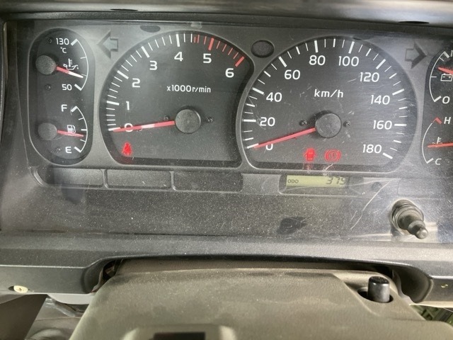 Toyota LAND CRUISER 1999 8272610-11