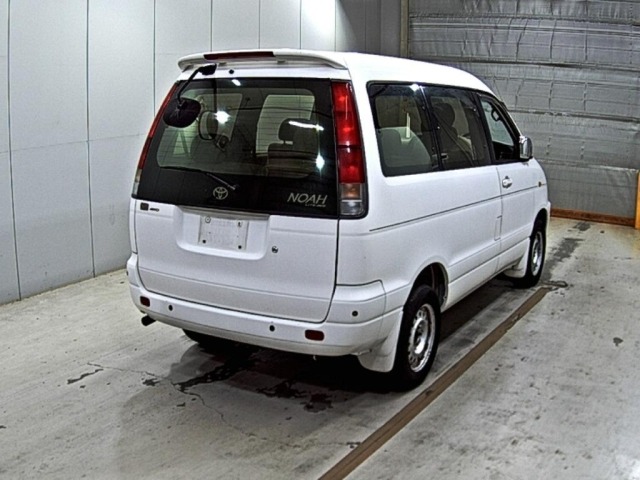 Toyota LITEACE NOAH 1999 8270240-5