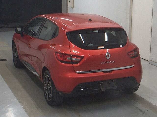 Renault LUTECIA 2016 8268383-1