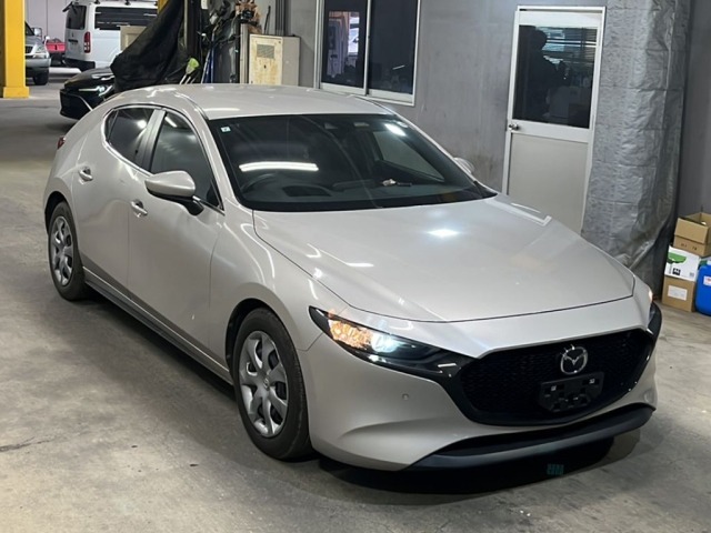 Mazda MAZDA3 2022 8272108-4