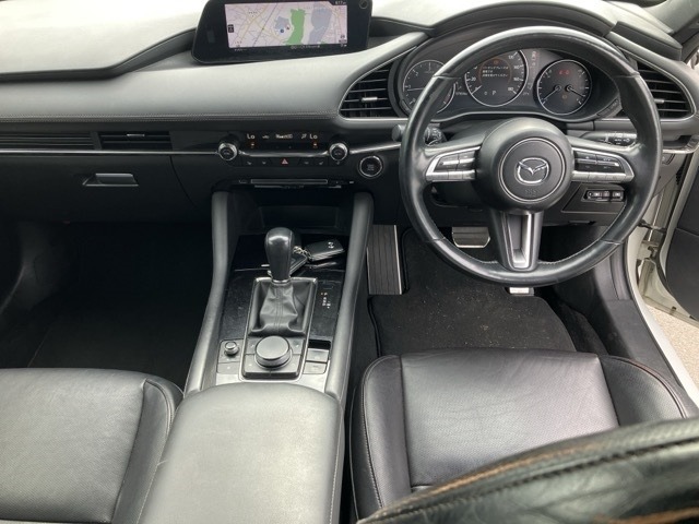 Mazda MAZDA3 2019 8272109-4