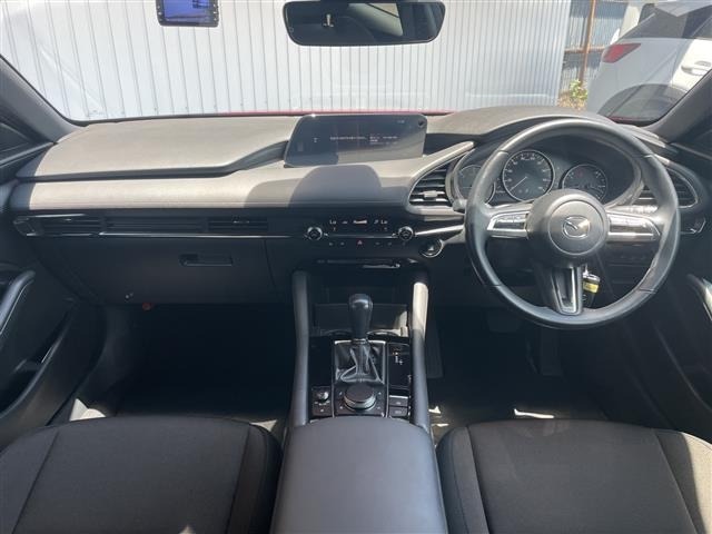 Mazda MAZDA3 2019 8272130-15