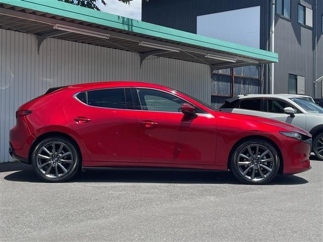 Mazda MAZDA3 2019 8272130-4