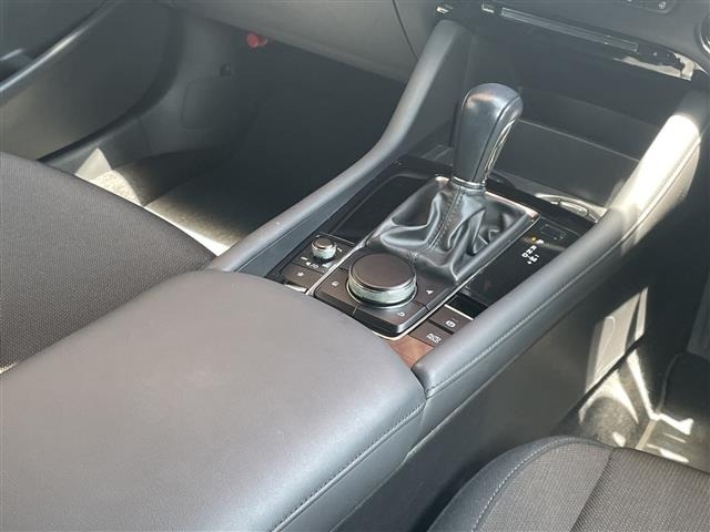 Mazda MAZDA3 2019 8272130-5