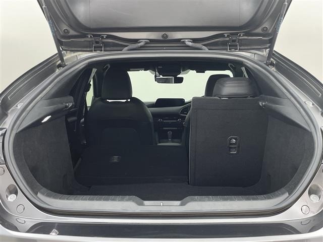 Mazda MAZDA3 2019 8272131-11