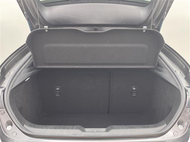 Mazda MAZDA3 2019 8272131-8