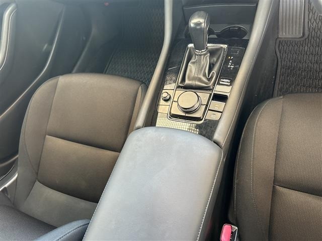 Mazda MAZDA3 2021 8272132-4