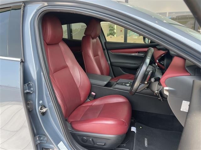 Mazda MAZDA3 2019 8272133-10