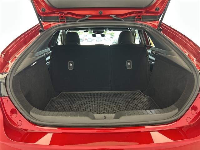 Mazda MAZDA3 2021 8272136-11